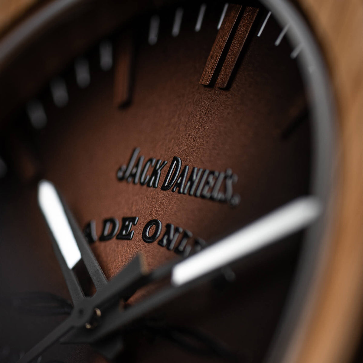 Jack Daniel’s Barrel House 44mm