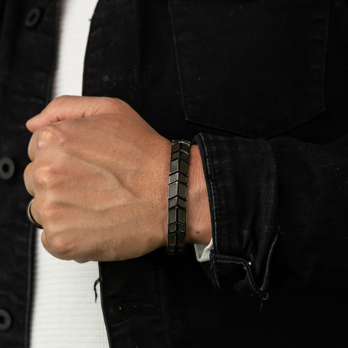 Military Stonewashed Arrow Bracelet