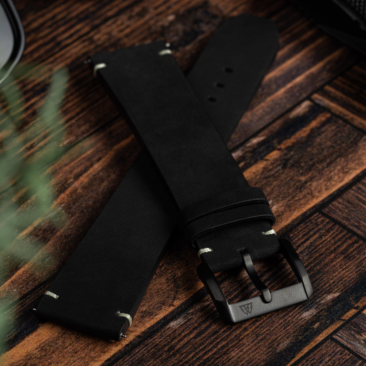 Midnight Black Raw Edge 22mm Leather Band