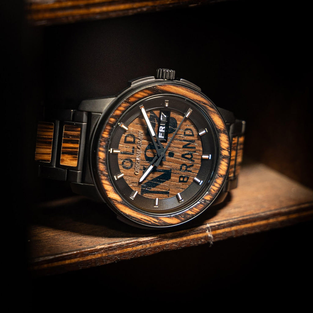 Jack Daniel's Charred Oak Barrel 46mm