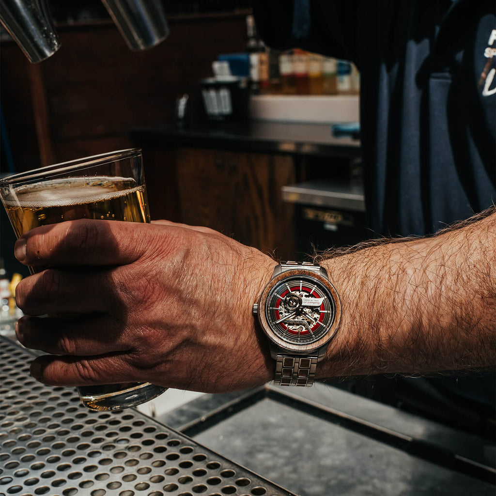 Budweiser King of Beers Barrel Auto 44mm