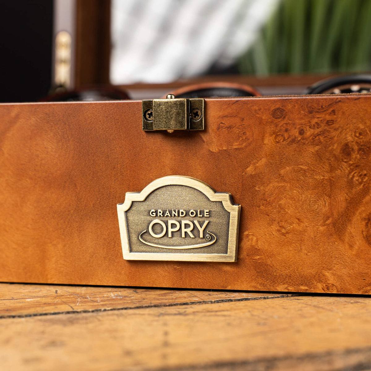 Grand Ole Opry Burlwood 3 Watch Holder
