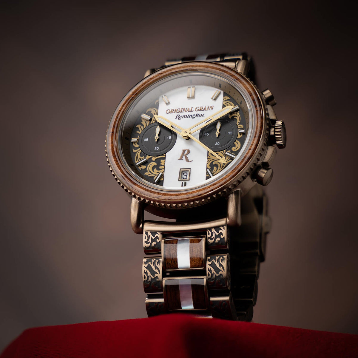 Remington Western Mother of Pearl Chrono 44mm